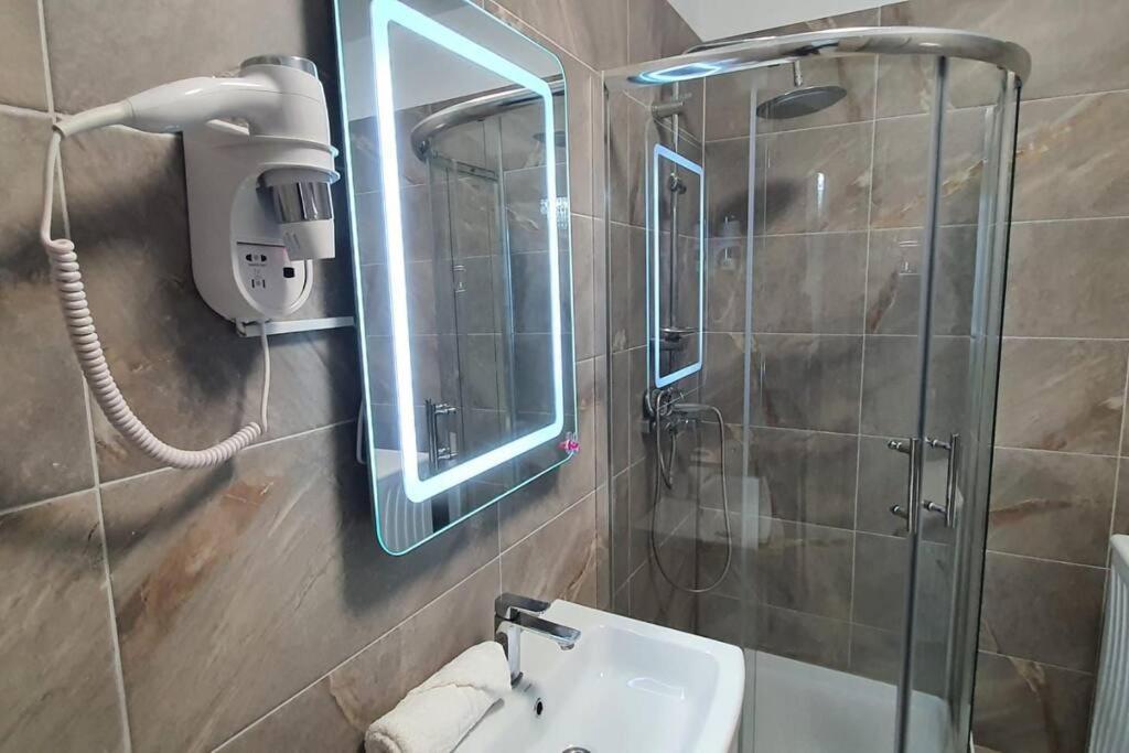 Alezzy Reasort Luxury Apartment 81 Prima Linie La Mare Năvodari Buitenkant foto