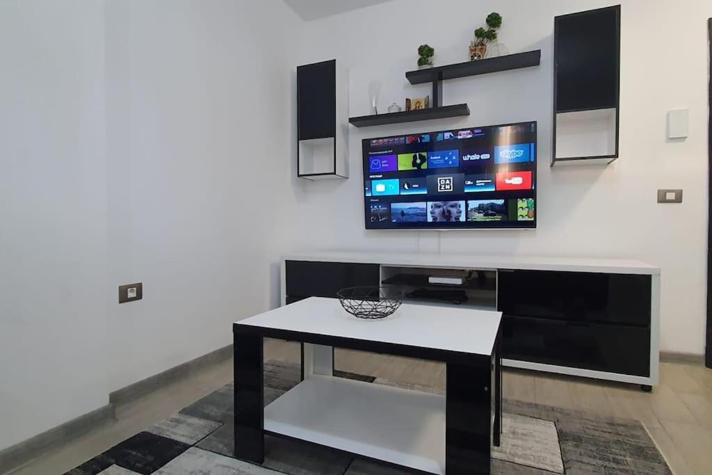 Alezzy Reasort Luxury Apartment 81 Prima Linie La Mare Năvodari Buitenkant foto