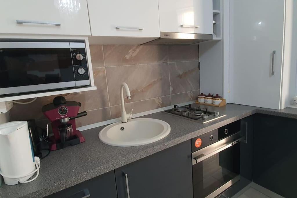 Alezzy Reasort Luxury Apartment 81 Prima Linie La Mare Năvodari Buitenkant foto