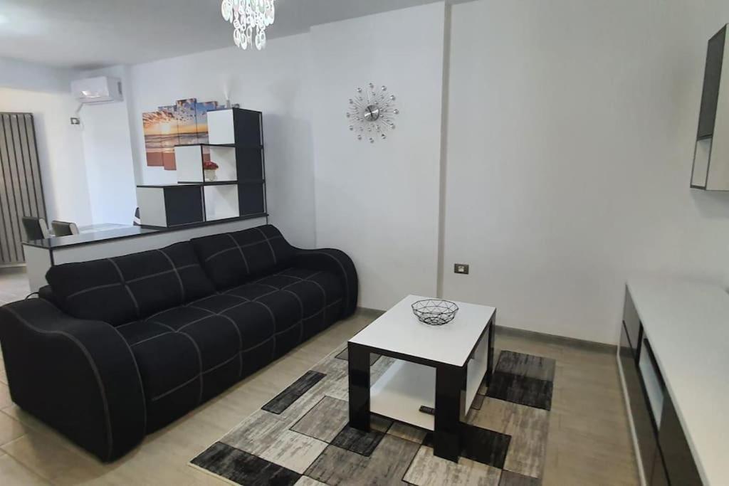 Alezzy Reasort Luxury Apartment 81 Prima Linie La Mare Năvodari Buitenkant foto