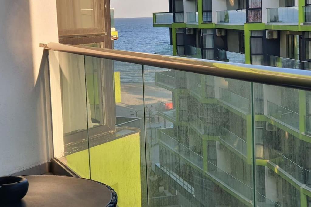 Alezzy Reasort Luxury Apartment 81 Prima Linie La Mare Năvodari Buitenkant foto